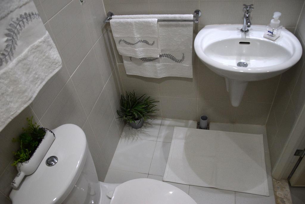 Jazz Makati Luxury Apartment Manille Extérieur photo