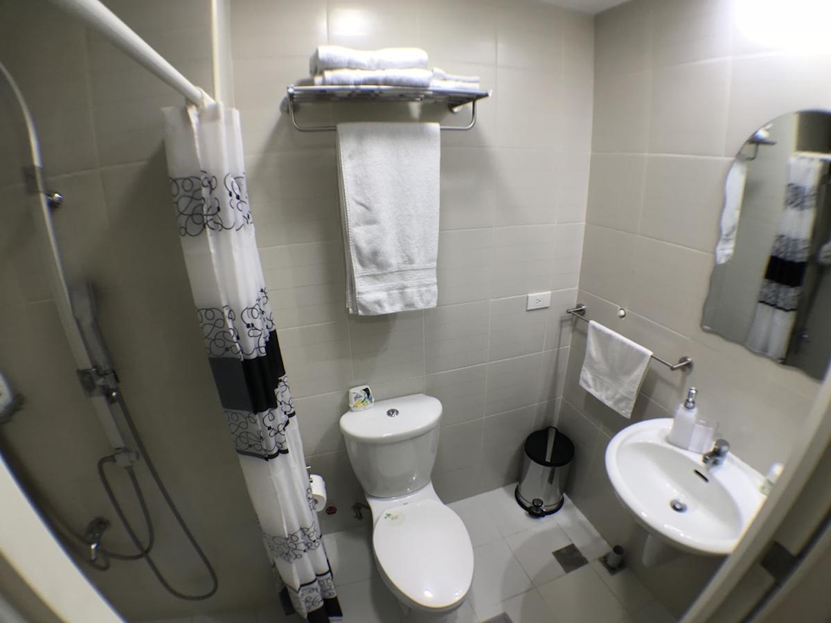 Jazz Makati Luxury Apartment Manille Extérieur photo