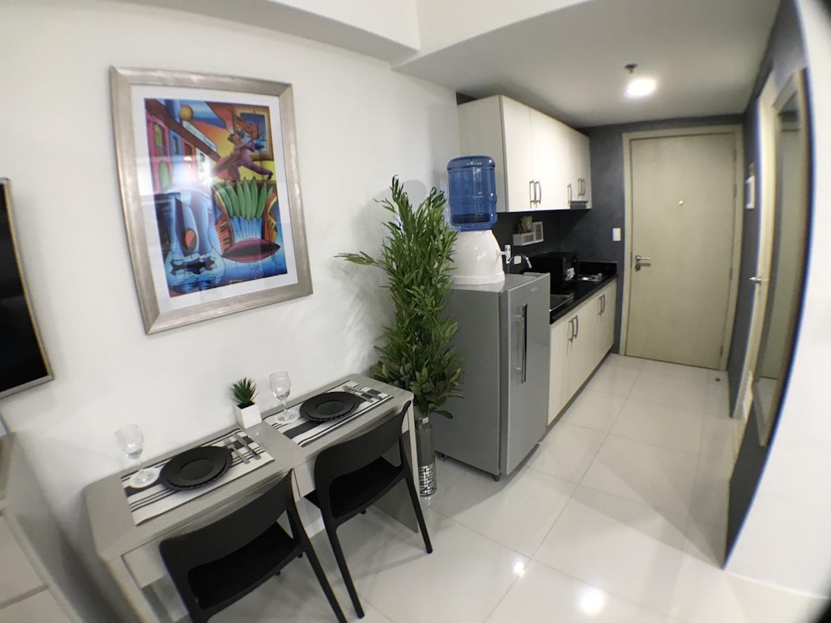 Jazz Makati Luxury Apartment Manille Extérieur photo
