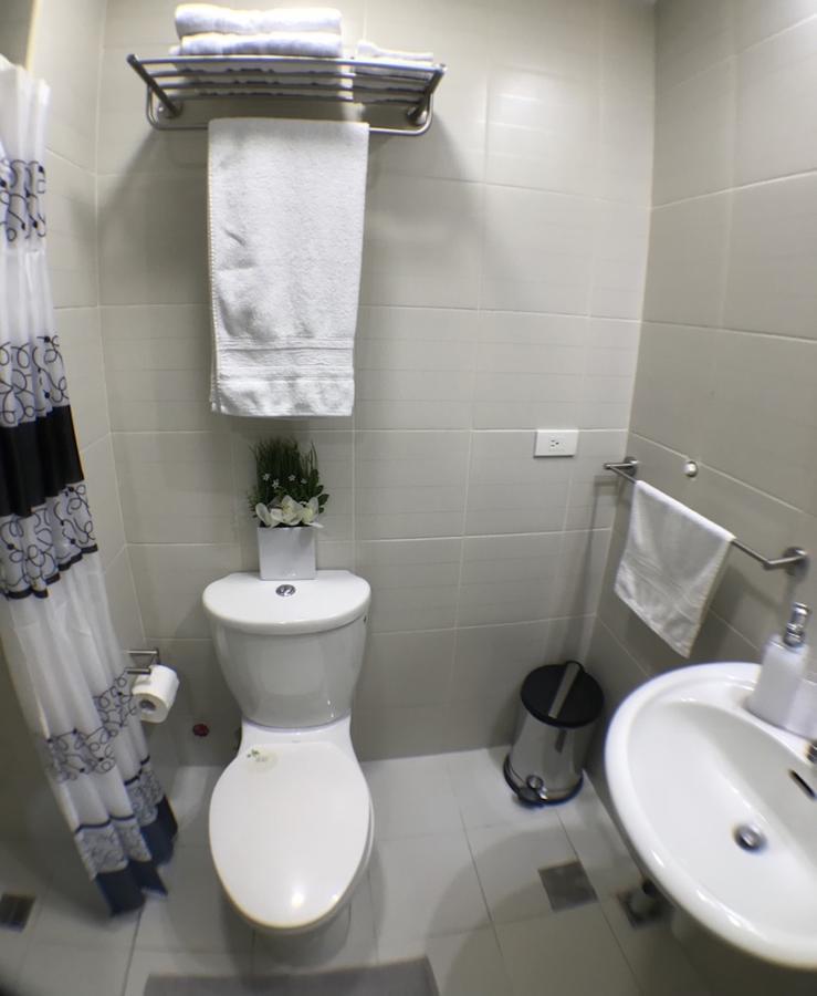 Jazz Makati Luxury Apartment Manille Extérieur photo